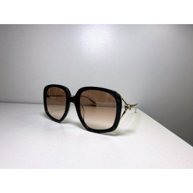 Солнцезащитные очки Alexander McQueen AM0374S